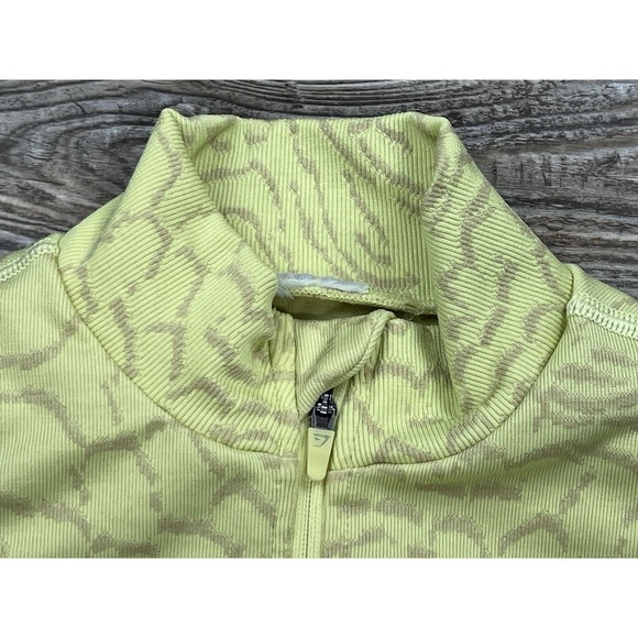 Gymshark Women's ADAPT ANIMAL SEAMLESS CROP TOP 1/2 ZIP Yellow Size S - Picture 3 of 8
